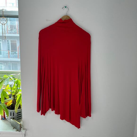 Free People Red Asymmetrical Cutout Sweater Size Medium - Picture 9 of 9